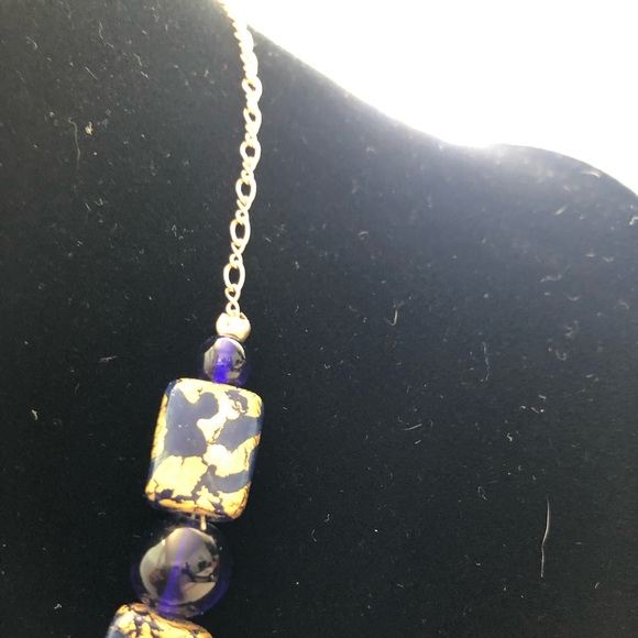 Cobalt and bright gold set: necklace and earrings - Picture 5 of 6